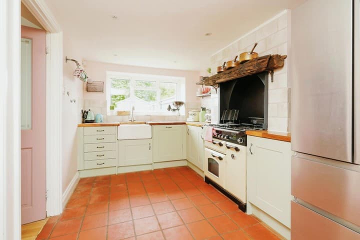 3 bedrooms house for sale in Carterton, United Kingdom - Image 6