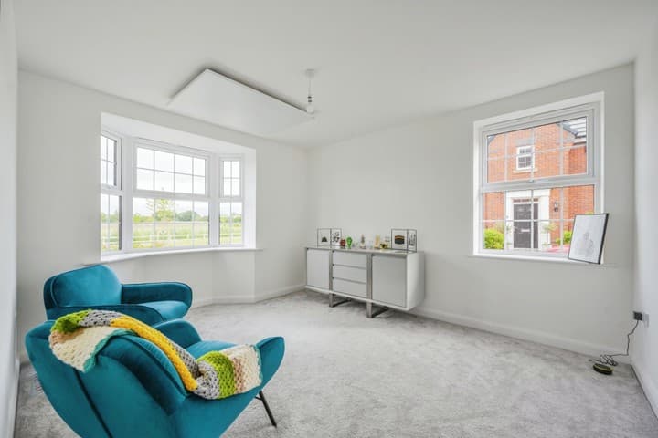 5 bedrooms house for sale in Fradley, United Kingdom - Image 8