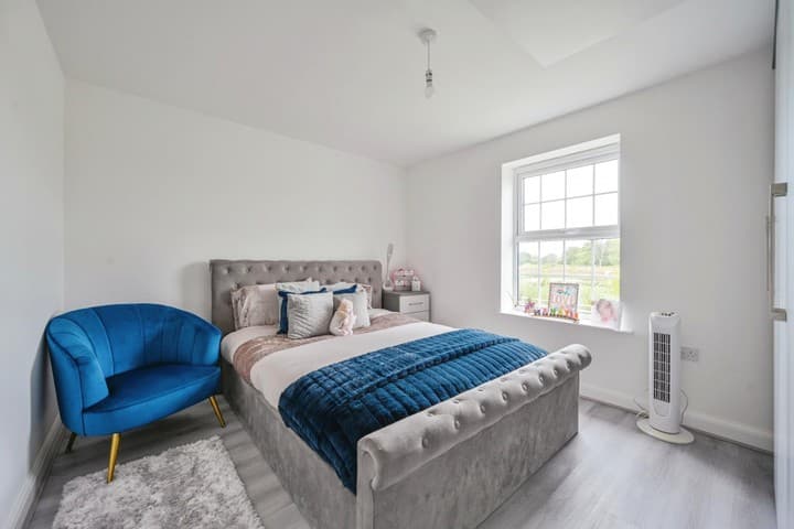 5 bedrooms house for sale in Fradley, United Kingdom - Image 14