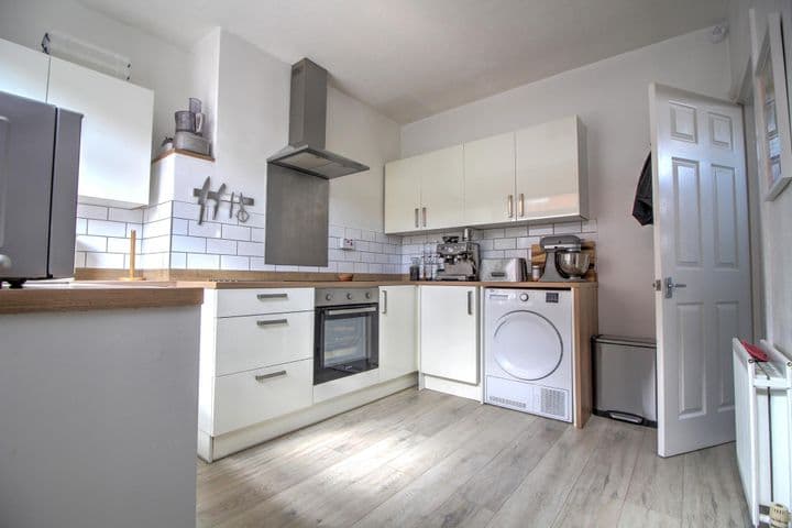 2 bedrooms house for sale in Newcastle Upon Tyne, United Kingdom - Image 5