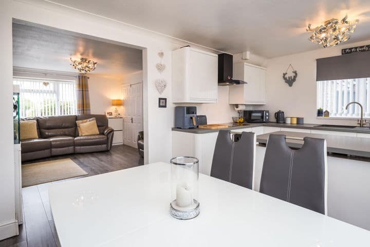 3 bedrooms house for sale in Ellesmere Port, United Kingdom - Image 6