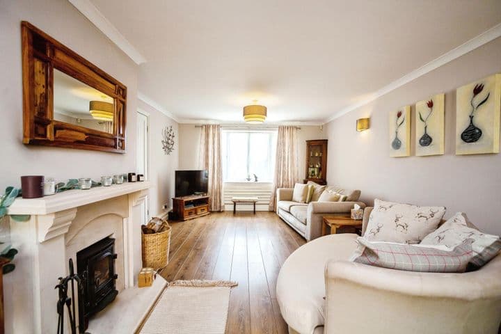 4 bedrooms house for sale in Shadoxhurst, United Kingdom - Image 2