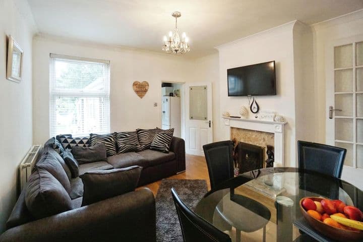 2 bedrooms house for sale in Dudley, United Kingdom - Image 8