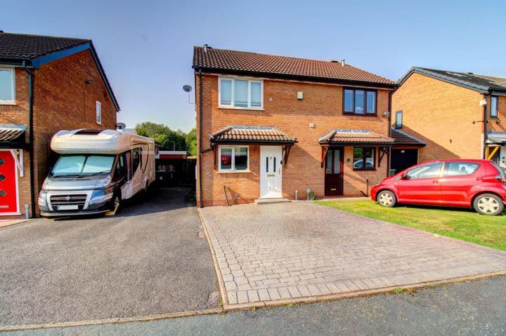 2 bedrooms house for sale in Brownhills West, United Kingdom - Image 2