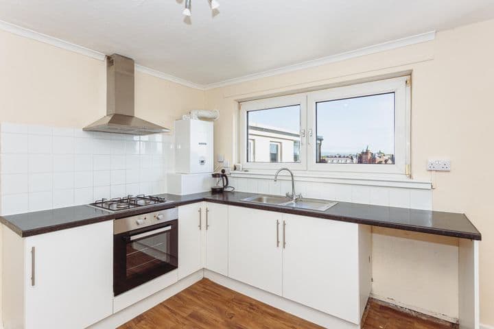 2 bedrooms apartment for sale in Dumfries and Galloway, United Kingdom - Image 3