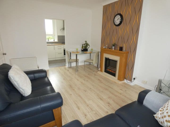 2 bedrooms apartment for sale in Aberdeen, United Kingdom - Image 4