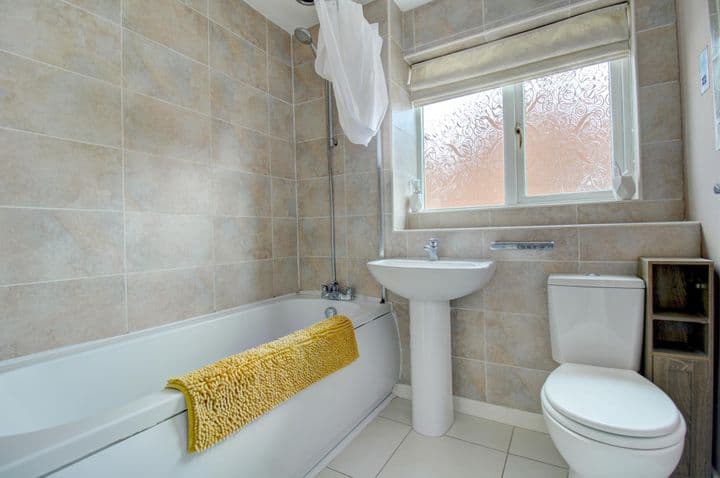 2 bedrooms house for sale in Brownhills West, United Kingdom - Image 8