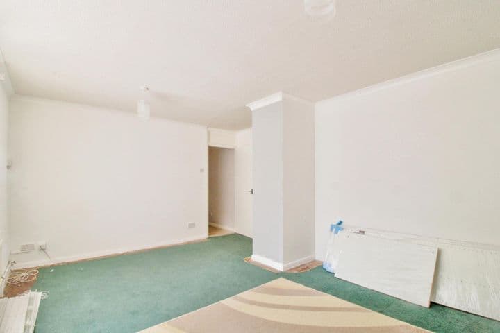 1 bedroom house for sale in Dunstable, United Kingdom - Image 10