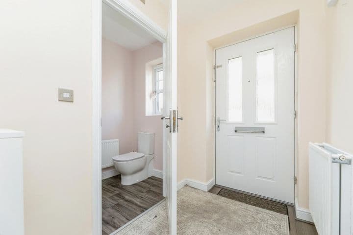 4 bedrooms house for sale in Barnsley, United Kingdom - Image 10