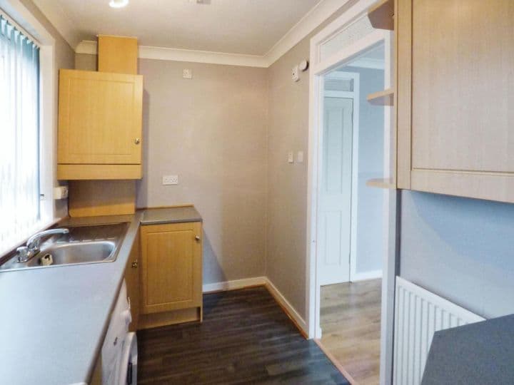 2 bedrooms apartment for sale in Kirkcaldy, United Kingdom - Image 8