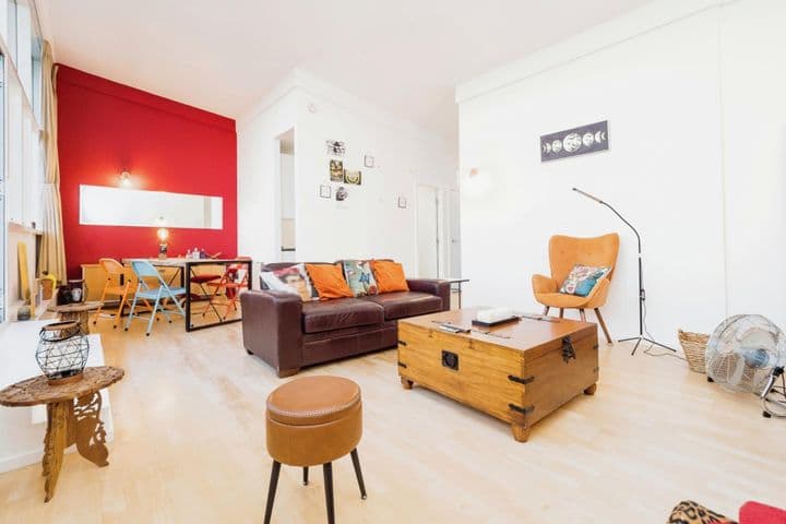 1 bedroom apartment for sale in London, United Kingdom - Image 5