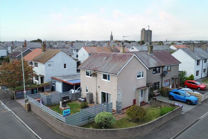 3 bedrooms house for sale in Montrose, United Kingdom - Image 2