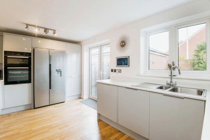 4 bedrooms house for sale in Exeter, United Kingdom - Image 8