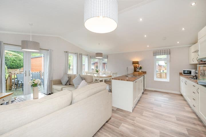 3 bedrooms other for sale in Newton Abbot, United Kingdom - Image 3