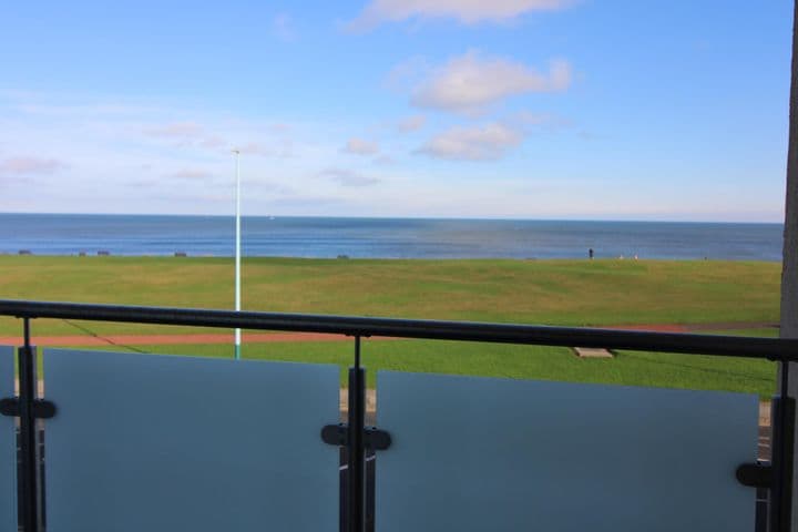 2 bedrooms apartment for sale in Whitley Bay, United Kingdom - Image 2