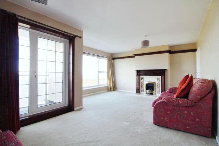 2 bedrooms apartment for sale in Whitley Bay, United Kingdom - Image 3