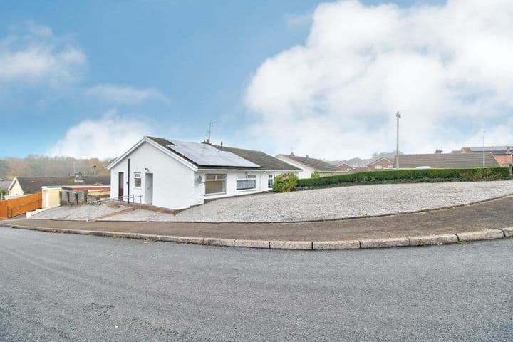 2 bedrooms house for sale in Pontypool, United Kingdom - Image 6