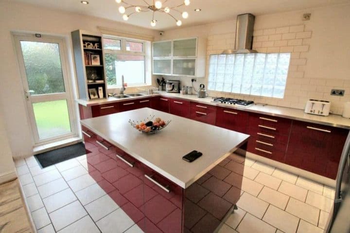 5 bedrooms house for sale in Birmingham, United Kingdom - Image 3