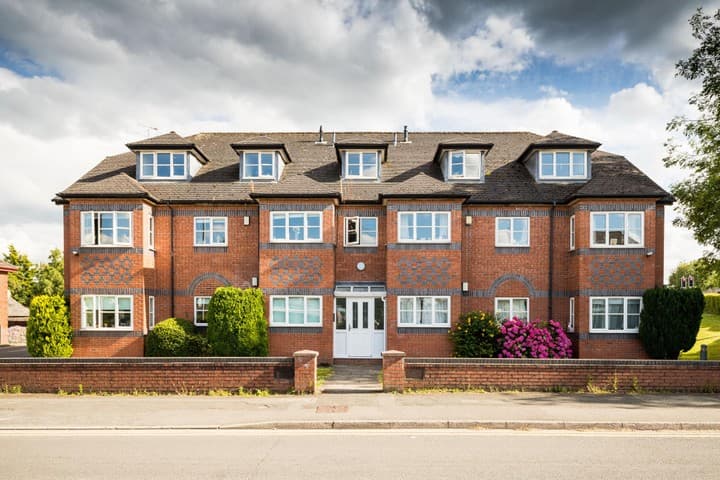 2 bedrooms apartment for sale in Chester, United Kingdom - Image 2