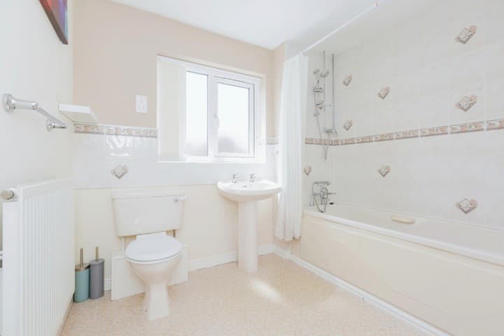 3 bedrooms house for sale in Leicester, United Kingdom - Image 18