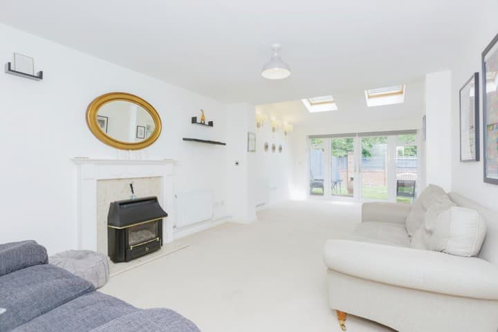 3 bedrooms house for sale in Leicester, United Kingdom - Image 3