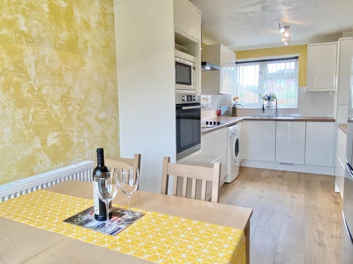 3 bedrooms house for sale in Southampton, United Kingdom - Image 6