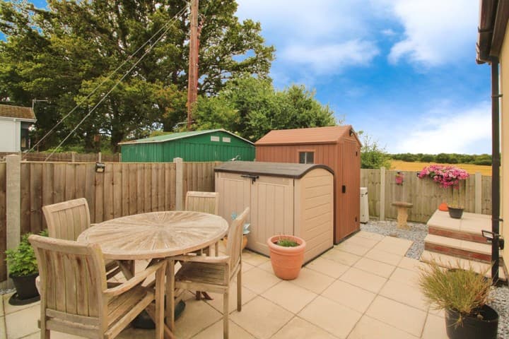 2 bedrooms other for sale in Clacton-On-Sea, United Kingdom - Image 24