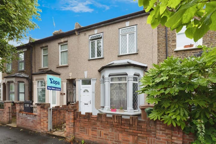 2 bedrooms house for sale in London, United Kingdom