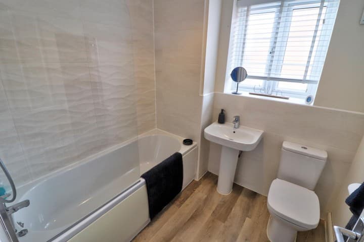 2 bedrooms house for sale in Swadlincote, United Kingdom - Image 11