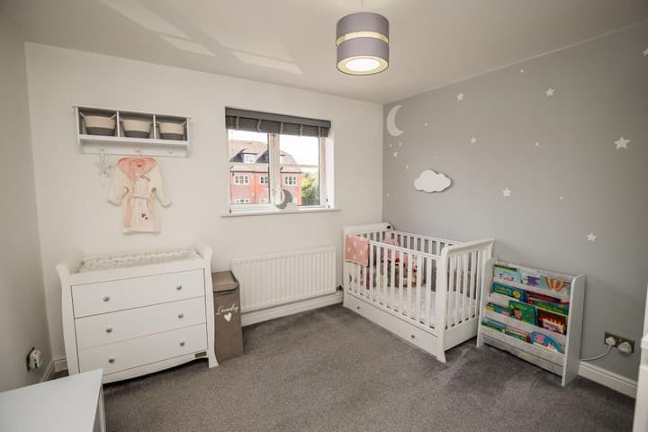 2 bedrooms apartment for sale in Chester, United Kingdom - Image 9