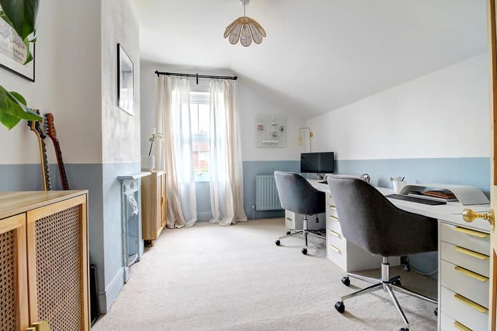 3 bedrooms house for sale in Basingstoke, United Kingdom - Image 11