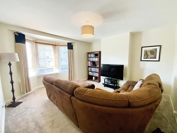 3 bedrooms apartment for sale in Glasgow, United Kingdom - Image 4