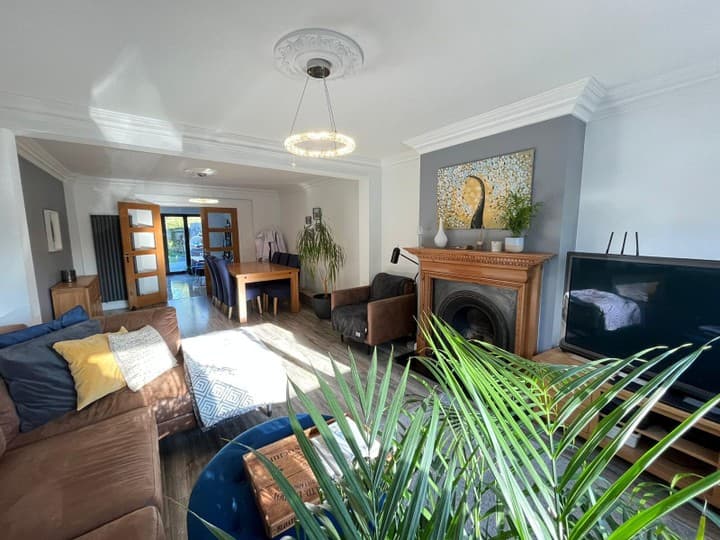 3 bedrooms house for sale in Bedford, United Kingdom - Image 15