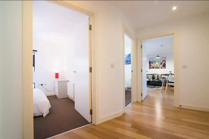 2 bedrooms apartment for sale in Manchester, United Kingdom - Image 12