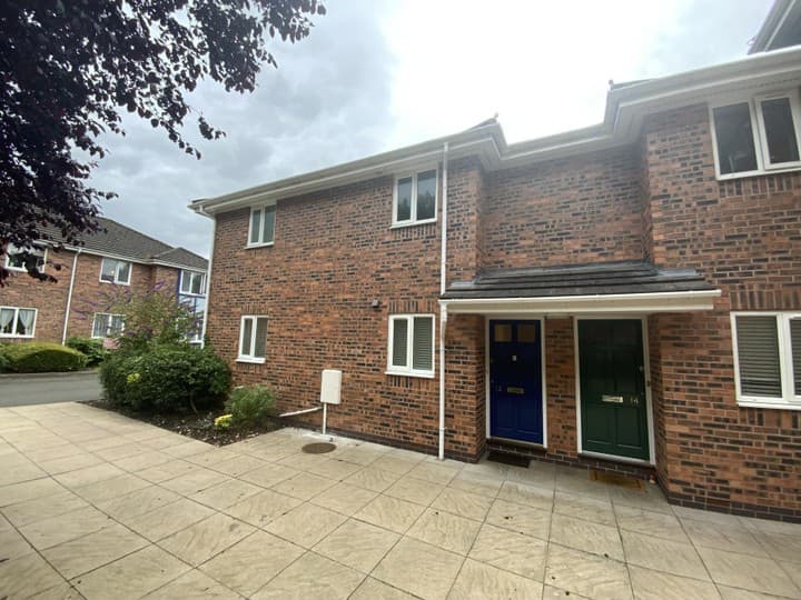 1 bedroom apartment for sale in Alcester, United Kingdom - Image 12