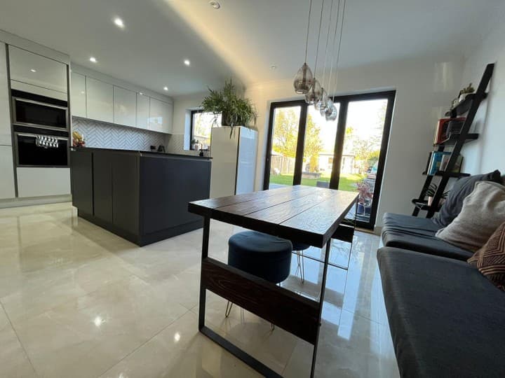 3 bedrooms house for sale in Bedford, United Kingdom - Image 11