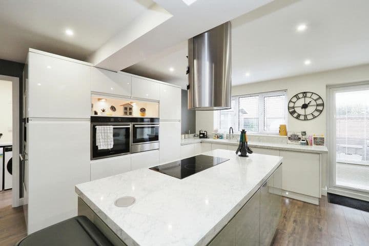 4 bedrooms house for sale in Mansfield, United Kingdom - Image 3