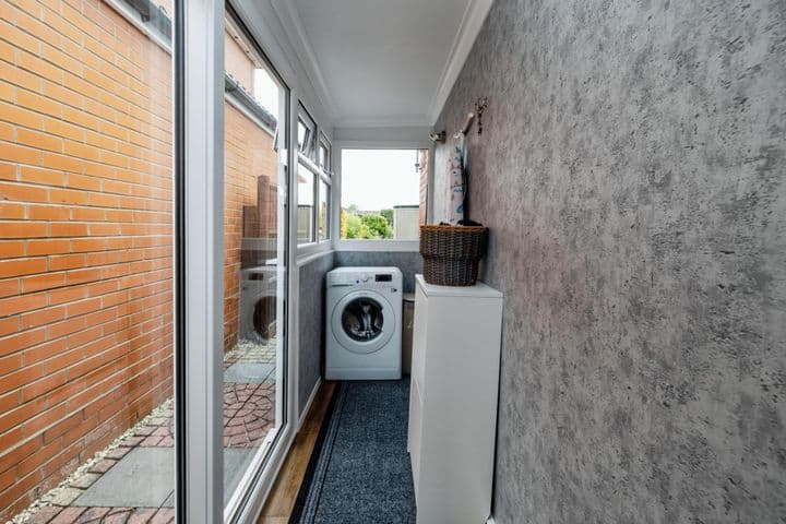 3 bedrooms house for sale in North Hykeham, United Kingdom - Image 6