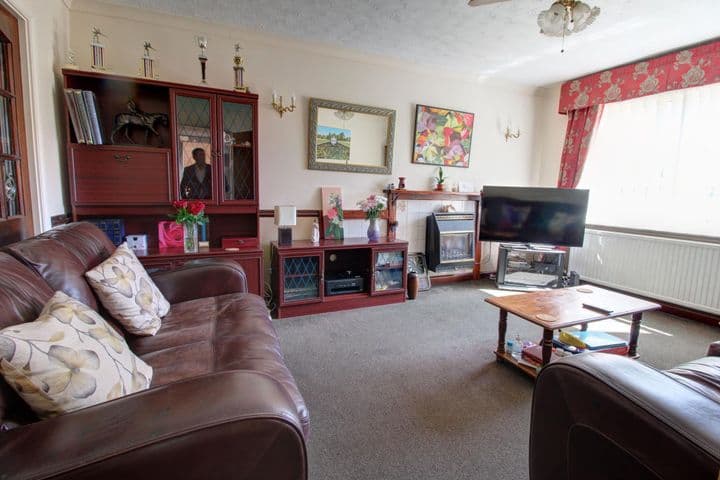 4 bedrooms house for sale in Felixstowe, United Kingdom - Image 7