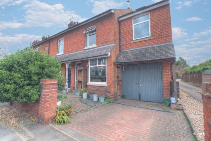 4 bedrooms house for sale in Loughborough, United Kingdom - Image 2