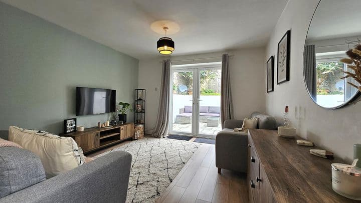 2 bedrooms apartment for sale in Plymouth, United Kingdom - Image 5