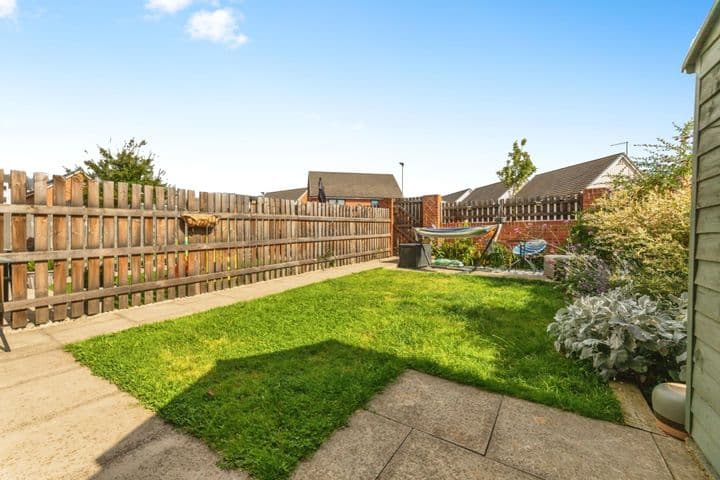 3 bedrooms house for sale in Rotherham, United Kingdom - Image 9