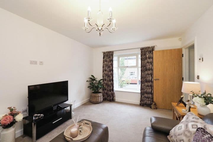 4 bedrooms house for sale in Nottingham, United Kingdom - Image 3