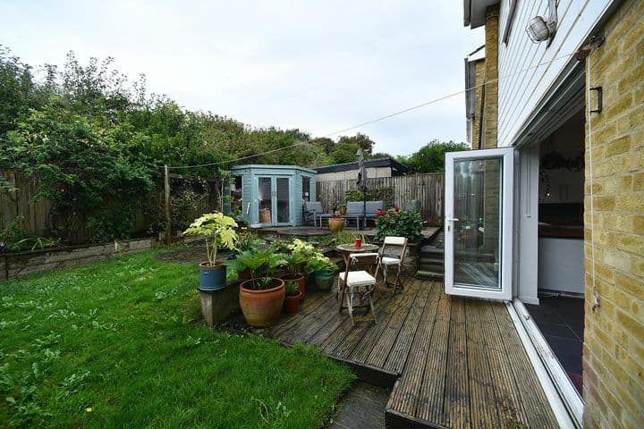 3 bedrooms house for sale in Brighton, United Kingdom - Image 2