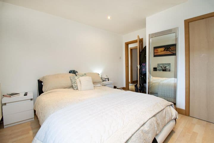 2 bedrooms apartment for sale in Montrose, United Kingdom - Image 12