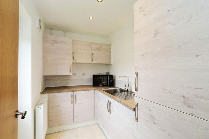 4 bedrooms house for sale in Nottingham, United Kingdom - Image 10