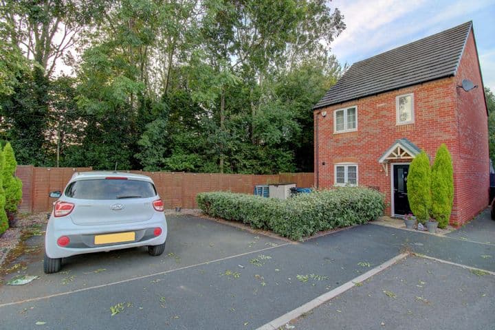 2 bedrooms house for sale in Tamworth, United Kingdom - Image 2