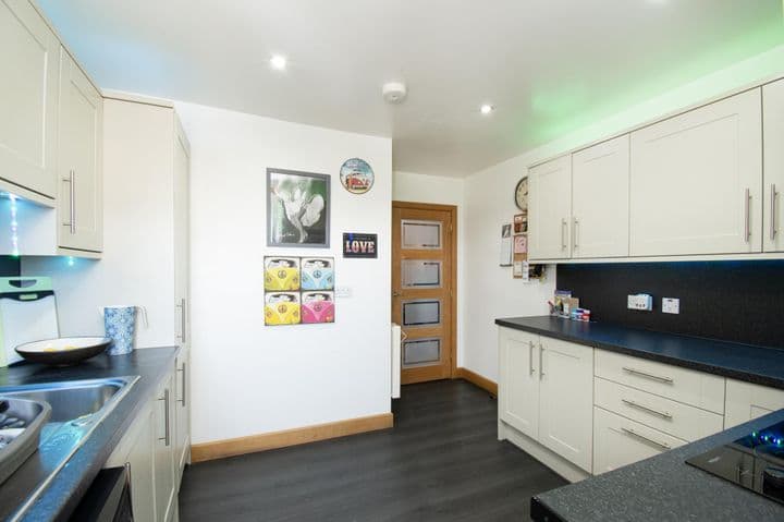 2 bedrooms apartment for sale in Montrose, United Kingdom - Image 9