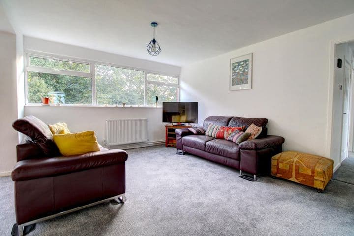 2 bedrooms apartment for sale in Lichfield, United Kingdom - Image 4