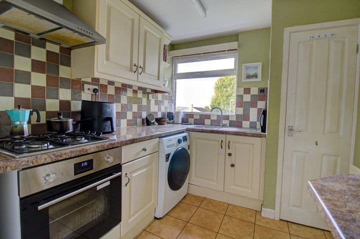 2 bedrooms apartment for sale in Lichfield, United Kingdom - Image 7